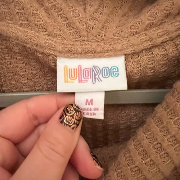 Lularoe Kristen Sweater - Picture 3 of 3